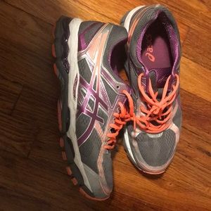 ASICS women’s sneakers